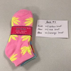 NWT Weed Pot Cannabis 420 Ankle Socks Pack #7 only